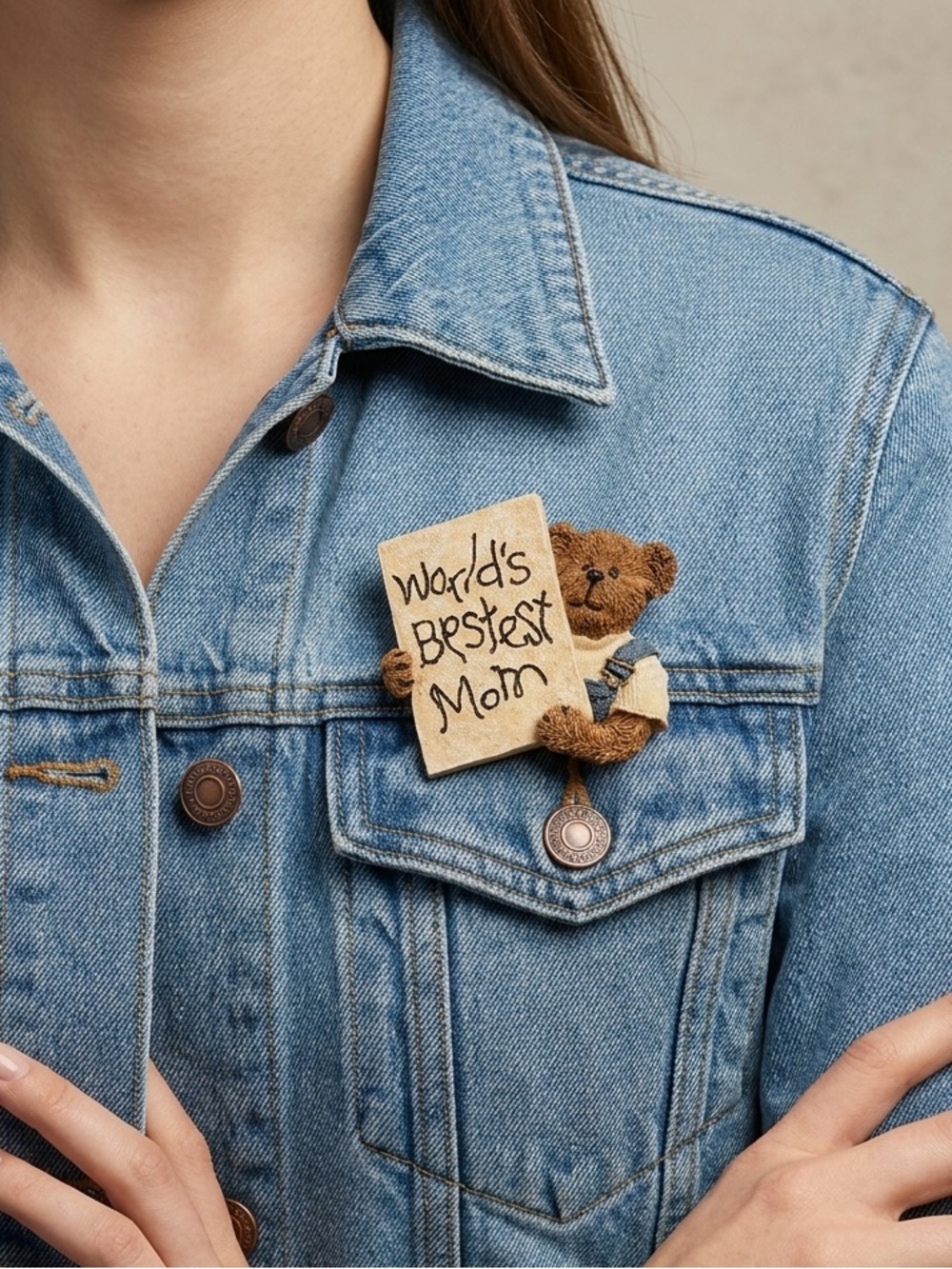 Boyds Bears “World’s Bestest Mom” Pin | Bearwear Mother’s Day
